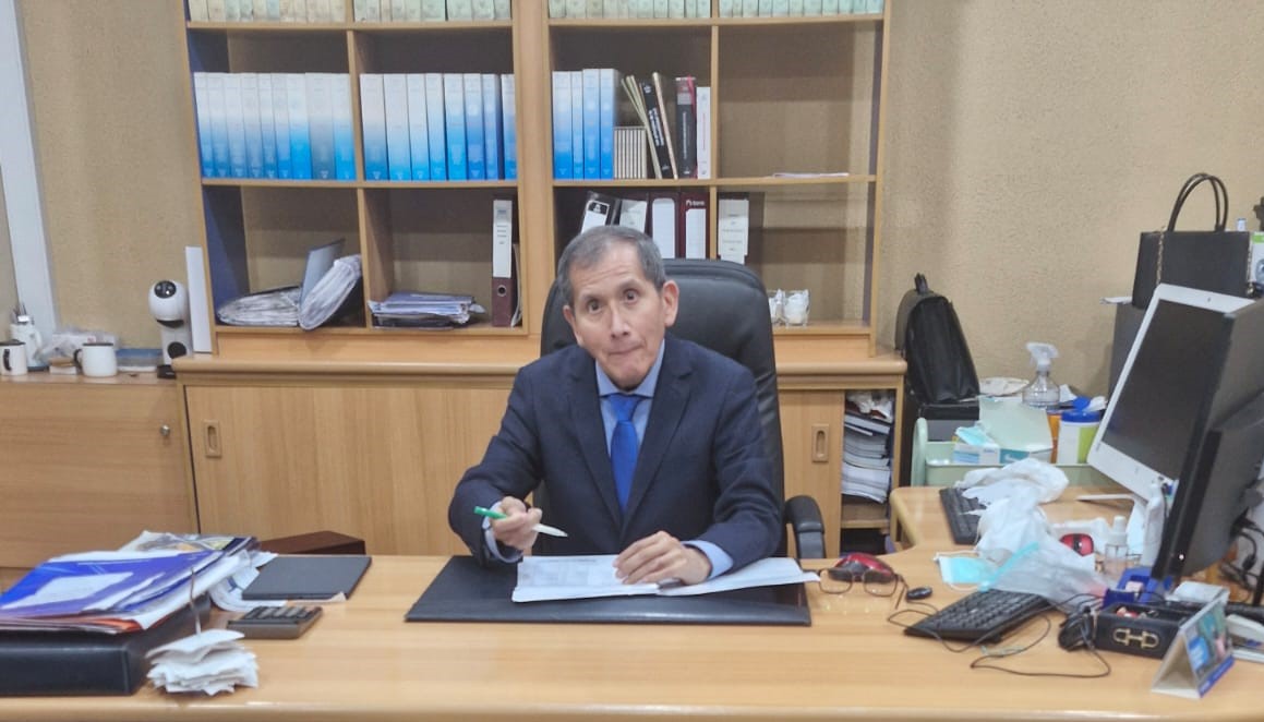 Notario Luis Álvarez